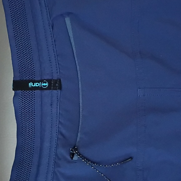 Janji Women's Athletic Shorts - Picture 7 of 7